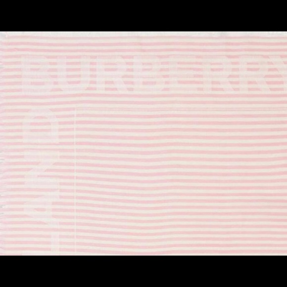 BNWT BURBERRY STRIPED LOGO JACQUARD LARGE SQUARE SCALF - Picture 4 of 14